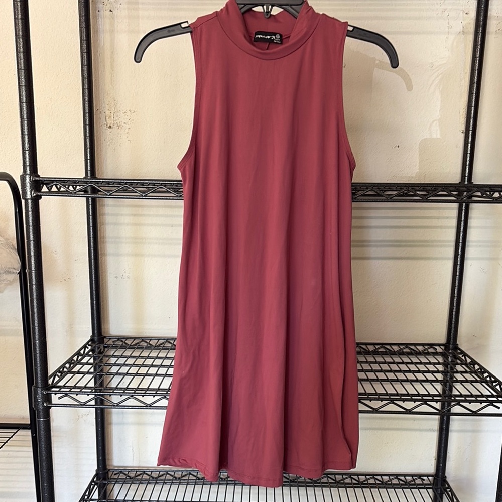 Sleeveless Burgundy Dress